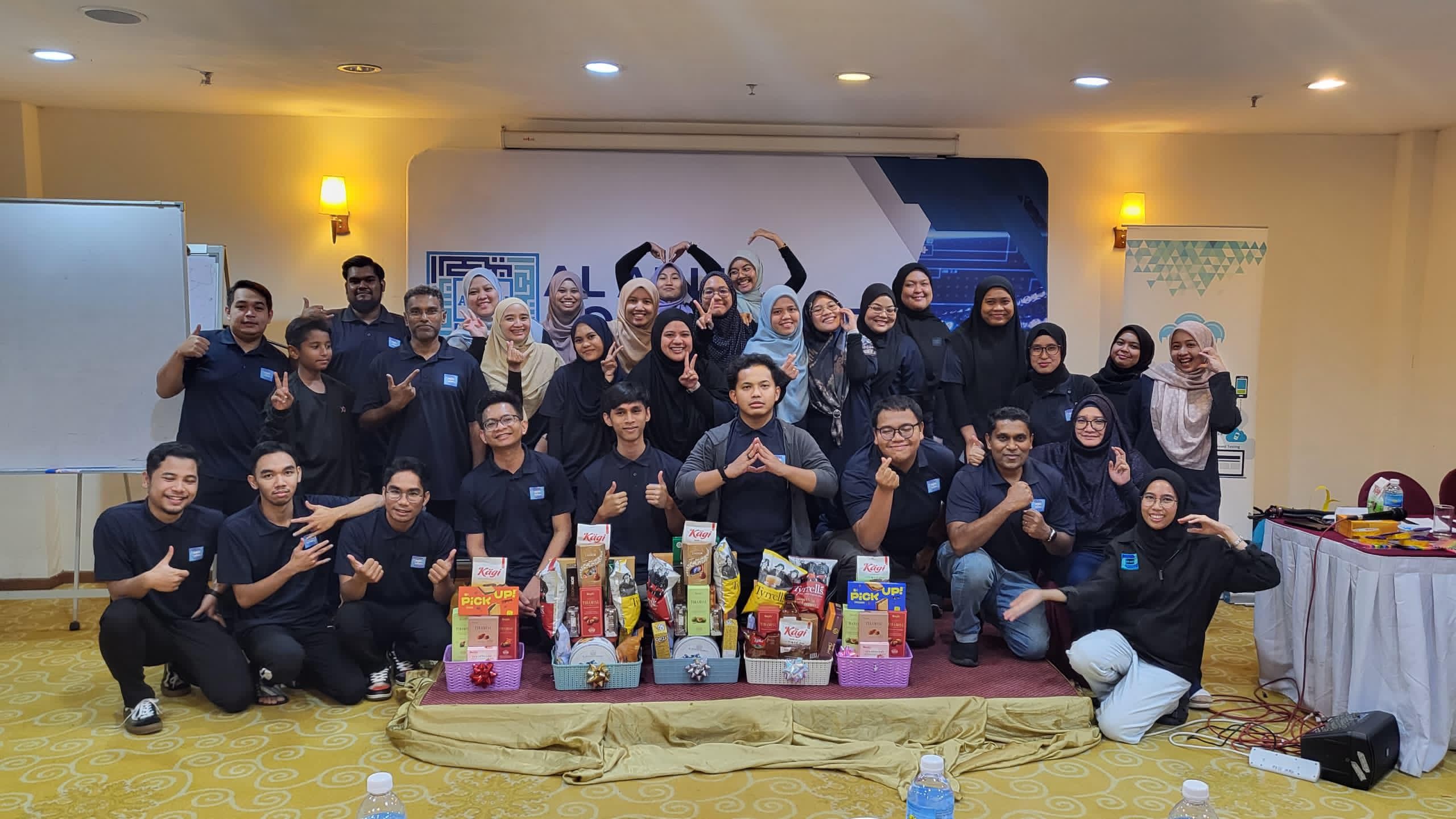 Team Building 2024: Reinforcing Collaboration, Communication, and Organisational Cohesion